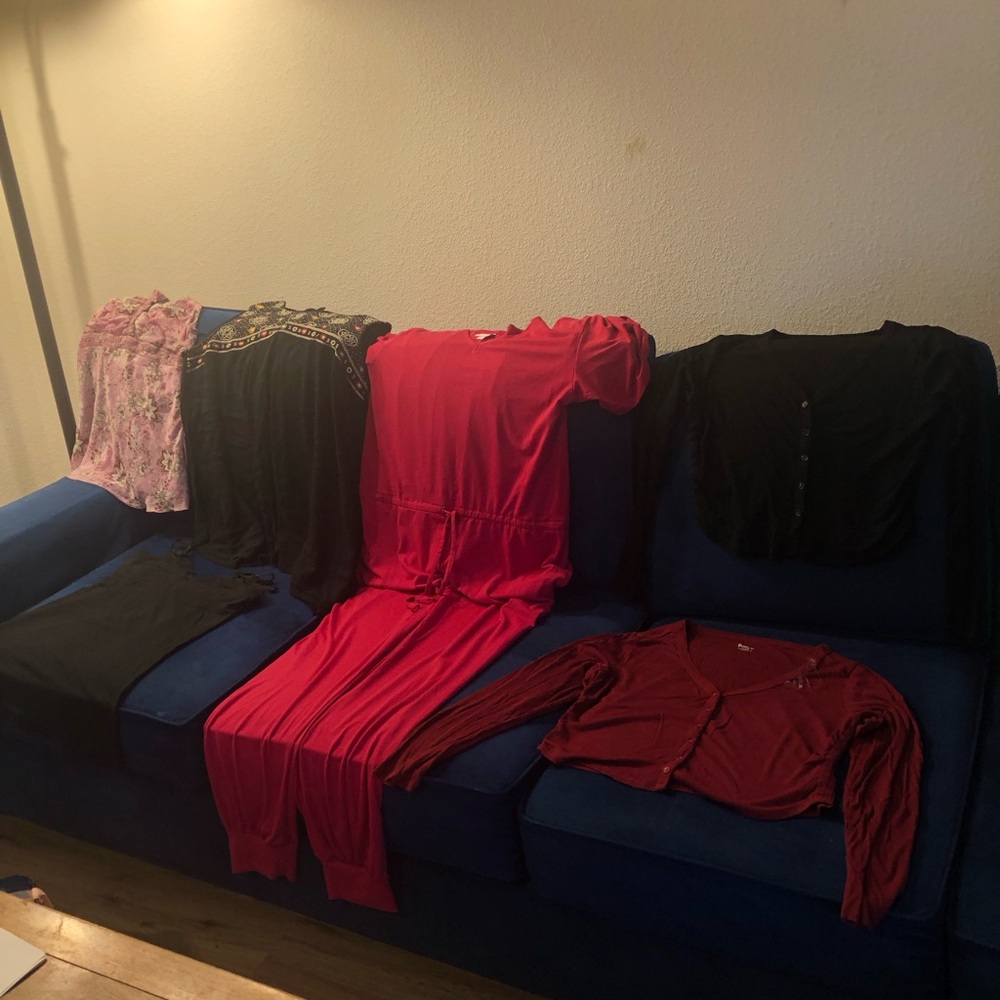 XL bundle halter top,tank top,romper,2 crop top long sleeve& spaghetti straptank